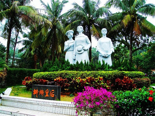 乐山十大旅游景点大全（乐山旅游必去十大景点）
